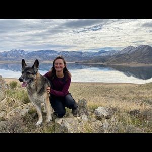 Meet your Posher, Elizabeth